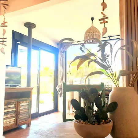 Дом отдыха Wind Sheltered, Big Chill Out,3 Rooms,2 Bath