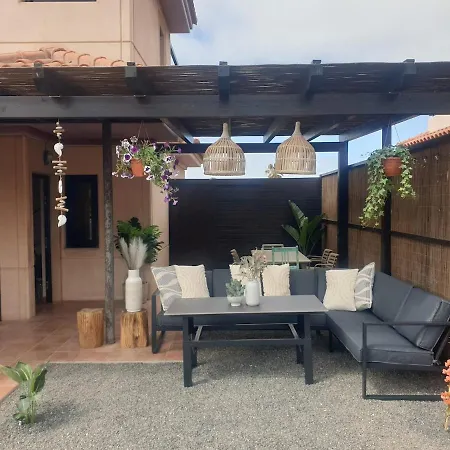 بيت للعطل Wind Sheltered, Big Chill Out,3 Rooms,2 Bath