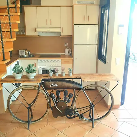 Дом отдыха Wind Sheltered, Big Chill Out,3 Rooms,2 Bath Majanicho